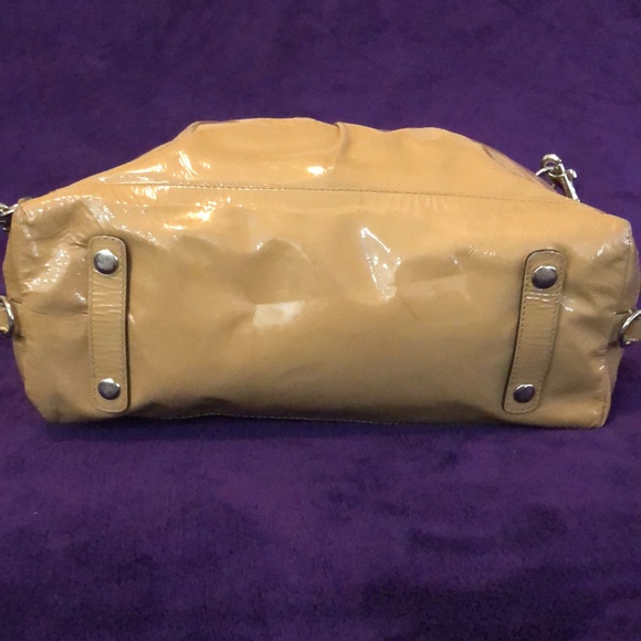 Well Loved Coach Handbag - Picture 5 of 8